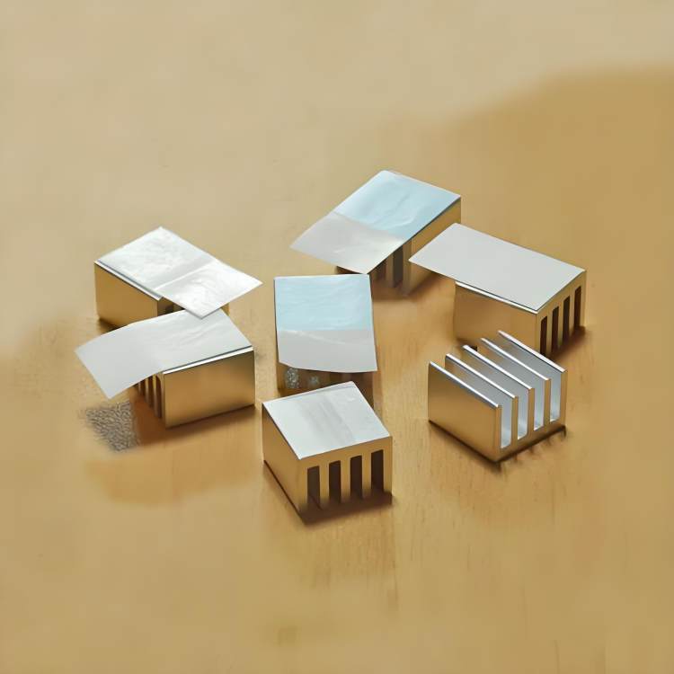 五金沖壓加工的“三板斧”：沖裁、彎曲、拉伸的工藝密碼